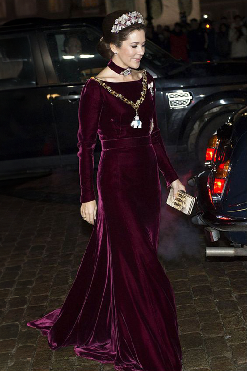 Princess Mary Inspired Burgundy Long-sleeve Velvet Formal Celebrity Dress