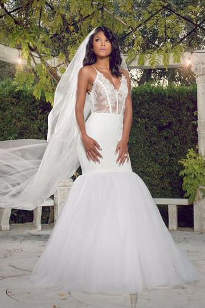 Eternal Elegance – Eniko Parrish & Kevin Hart Wedding Inspiration Lace-Bodice Mermaid Gown