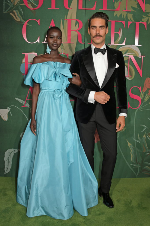 Adut Akech Blue Off the Shoulder Ruffled A Line Ball Gown Celebrity Dress Green Carpet Fashion Awards 2019