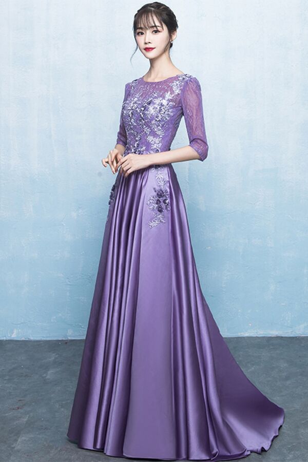 Sophisticated Lilac Long Dress – Lace Bodice, Pleated A-Line Skirt, Elegant Train