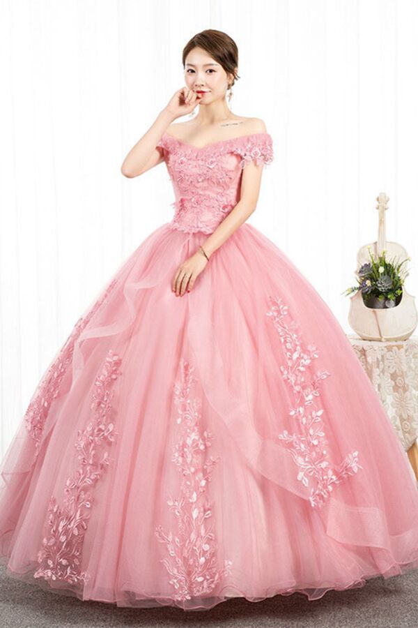 Romantic Pink Quinceañera Dress, Off-the-Shoulder Lace Bodice, Layered Tulle Skirt