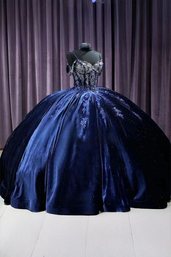 Nocturne Elegance – Sparkling Midnight Princess Dress