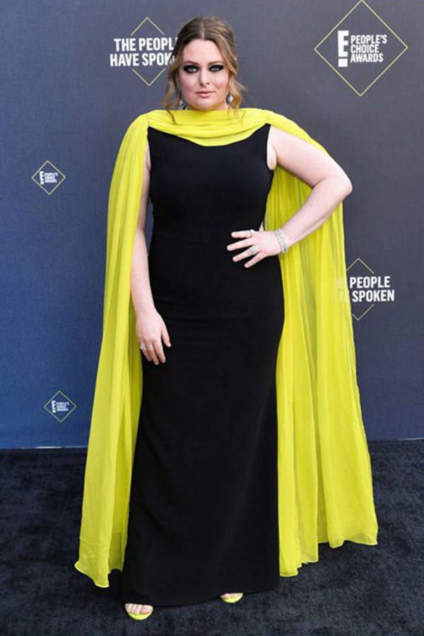 Lauren Ash Black Velvet Dress with Yellow Chiffon Cape People's Choice Awards 2020
