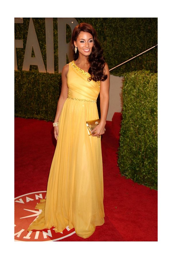 Golden Muse – Alicia Keys Yellow One-Shoulder Chiffon Ball Gown