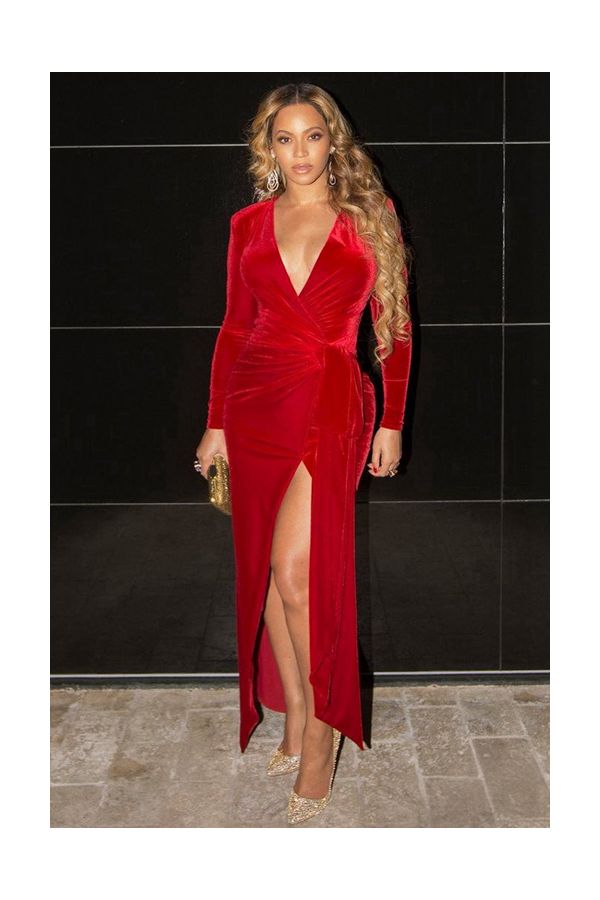 Beyonce Inspired Red Velvet Long-sleeve V-neck Celebrity Evening Party Dress with Slit