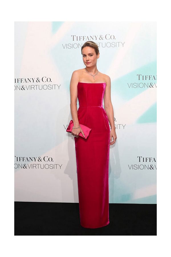 Brie Larson Fuchsia Velvet Strapless Sheath Evening Dress Tiffany & Co Vision & Virtuosity
