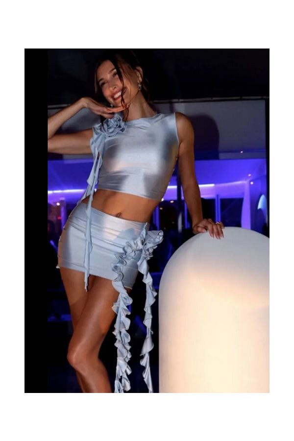 Hailey Bieber Inspired Blue Two-piece Dress Rhode Skin Party – Effortlessly Chic