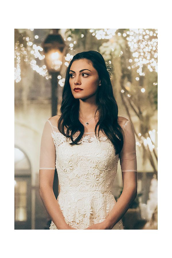 Phoebe Tonkin Hayley Marshall White Lace Wedding Dress on TV Show 'The Originals'