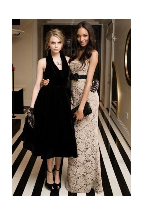 Champagne Allure – Jourdan Dunn Met Gala 2012–Inspired Spaghetti-Strap Lace Sheath Gown