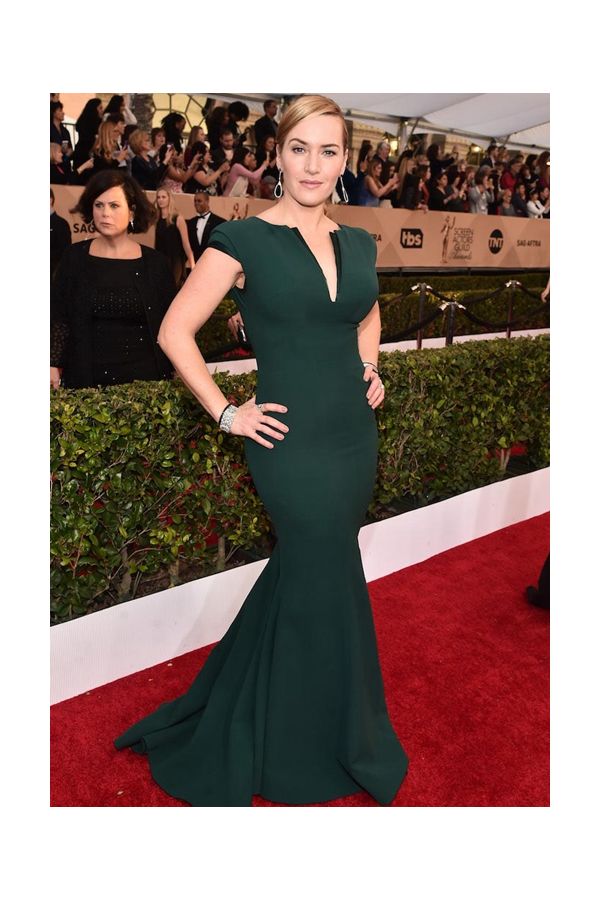 Forest Siren – Dark Green Cap-Sleeve Mermaid Gown
