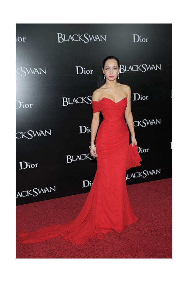 Ksenia Solo Red Off-the-Shoulder Chiffon Mermaid Dress Black Swan New York Premiere 