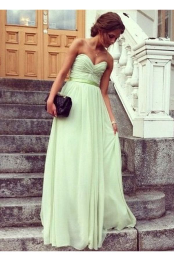 Minted Reverie – Sweetheart Chiffon A-Line Prom Gown  