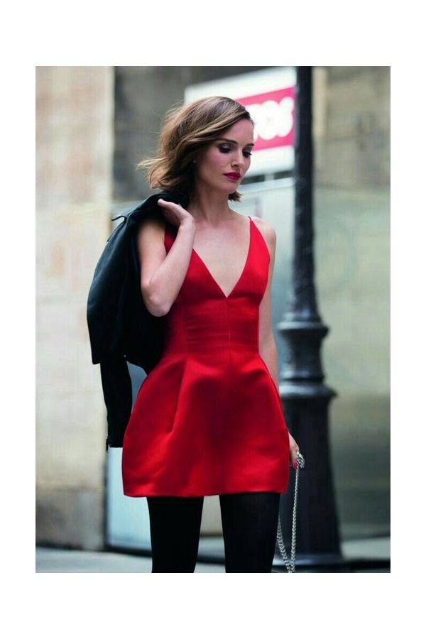 Natalie Portman Inspired Red V Neck A Line Mini Satin Cocktail Party Celebrity Dress