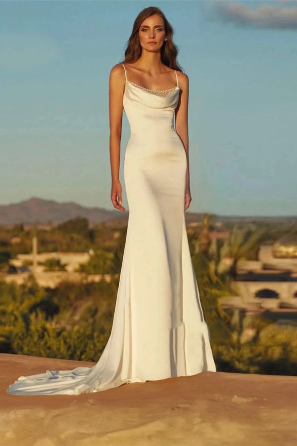 Scoop Neck Sheath Gown with Long Train for Evening Events