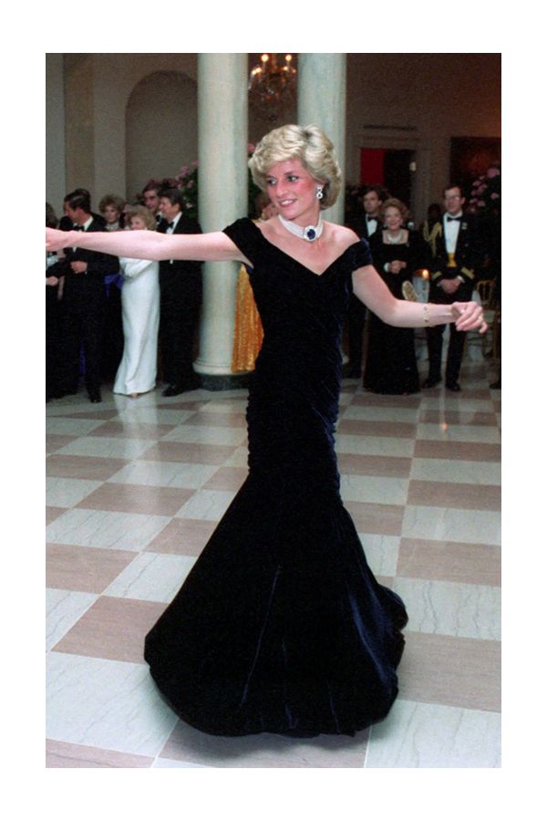 Princess Diana Navy Blue Velvet Off-the-shoulder Mermaid Dress John Travolta