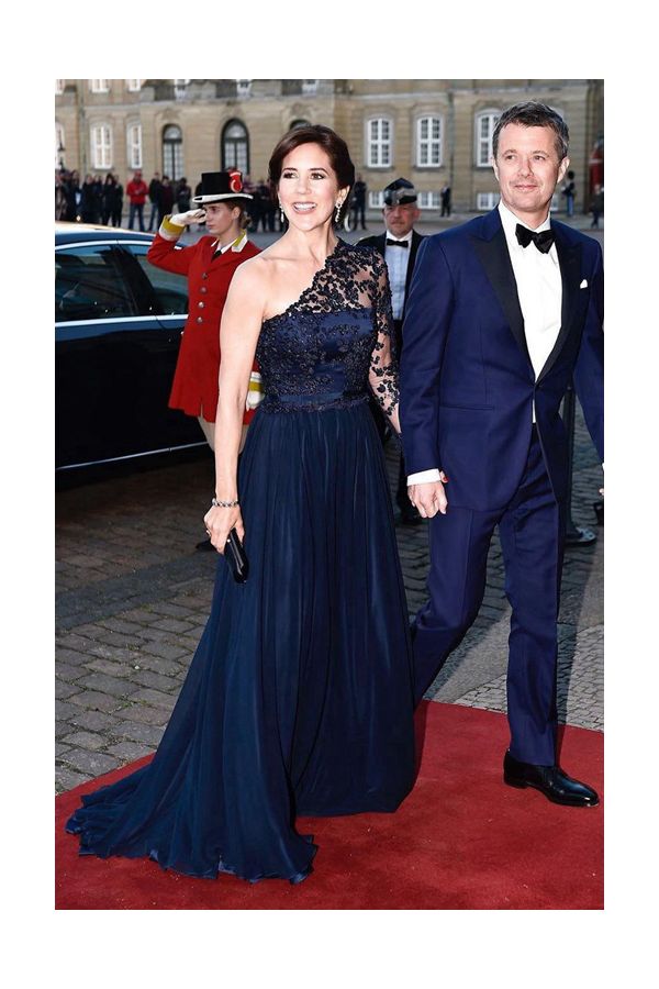 Princess Mary Navy Blue One-Sleeve Lace Chiffon Formal Evening Celebrity Dress