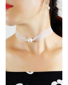 Elegant Pearl Choker for Formal Wear