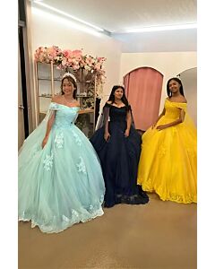 Prism Princess — Lace Appliqué Quinceañera Dress