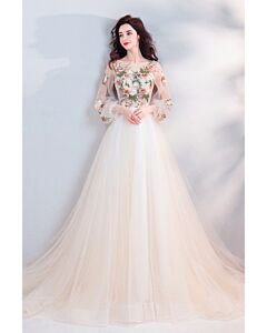 Blooming Enchantment — Floral Appliqué Bridal Dress
