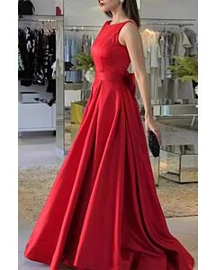 Classic Red Sleeveless Satin Evening Gown