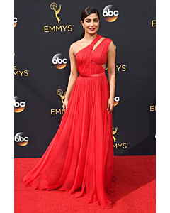 Scarlet Goddess – Priyanka Chopra Red One-Shoulder Chiffon Gown