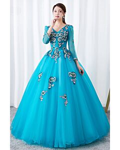 Long-Sleeve Ball Gown – V-Neck Tulle Princess Dress with Floral Embroidery