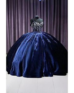 Nocturne Elegance – Sparkling Midnight Princess Dress