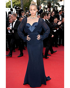 Midnight Veil – Cannes 2017 Red-Carpet Inspiration