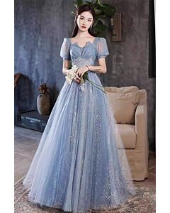 Silver Sheen Sweetheart Ball Gown