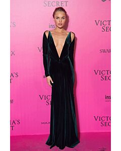 Brooke Perry Teal Blue Velvet Plunging V-neck Celebrity Dress Victoria's Secret 2016 Party