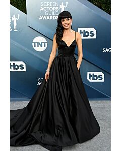 Jenna Lyng Black Spaghetti Straps V-neck Satin Formal Prom Dress SAG Awards 2020