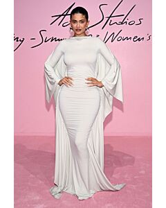 Kylie Jenner Inspired White Long-sleeve Cape Celebrity Formal Dress