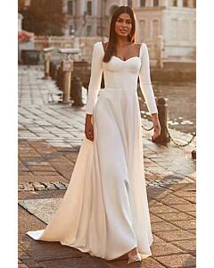 Square Neck Long-Sleeve Satin Ball Gown with Long Train for Formal Events