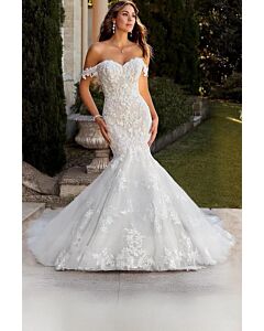 Lace Off-the-Shoulder Mermaid Gown with Long Train for Formal Events
