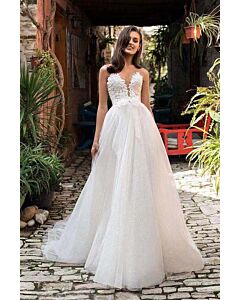 Lace V-Neck Ball Gown with Tulle Skirt and Long Train for Formal Events
