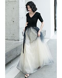 Starry Black-and-White Ombre Tulle Gown with Short Sleeves – Perfect for Evening Galas
