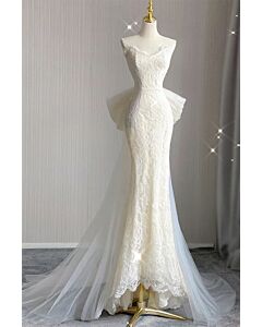 Elegant Ivory Lace Mermaid Gown with Tulle Train and Sweetheart Neckline for Weddings and Special Events