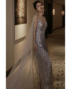 Silver Fringe V-Neck Gown with Tulle Cape – Perfect for Red-Carpet and Gala Evenings