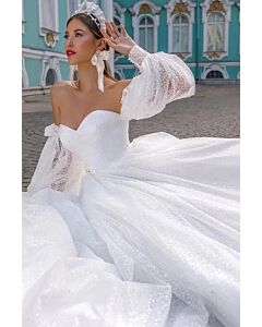 Off Shoulder Puff Sleeve Line Gown with Long Train for Formal Events