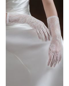 Elegant Lace-Trimmed Gloves for Formal Evening Gowns