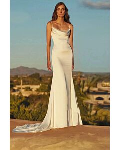 Scoop Neck Sheath Gown with Long Train for Evening Events