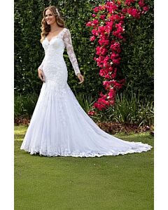 Lace Long Sleeve V-Neck Mermaid Gown with Long Train for Evening Events