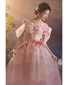 Blush Floral Off-Shoulder Tulle Gown – Perfect for Fairy-Tale Weddings and Romantic Soirées