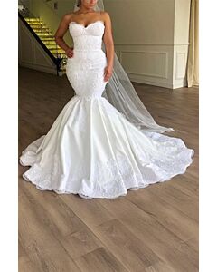 Sweetheart Neckline Mermaid Gown with Train for Formal Events