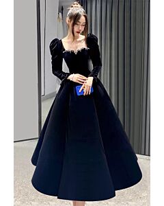 Burgundy Velvet Puff Sleeve Gown with Beaded Neckline – Perfect for Winter Galas and Formal Event