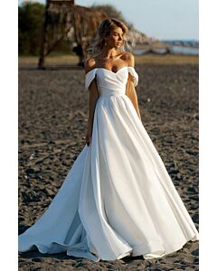 Off-the-Shoulder A-Line Gown with Sweetheart Neckline for Beach Weddings