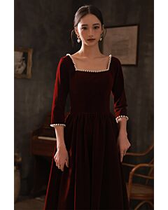 Classic Burgundy Velvet Gown – Elegant Pearl-Trimmed Long Sleeve Dress for Formal Occasions