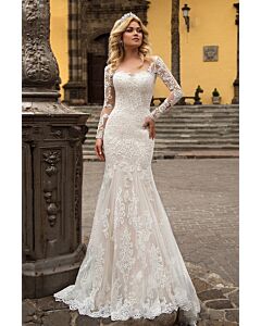 Lace Long-Sleeve Mermaid Gown with Sweetheart Neckline for Formal Events