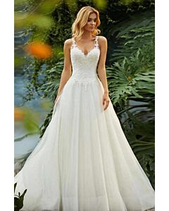 Lace-Top Tulle A-Line Gown with V-Neck for Formal Events