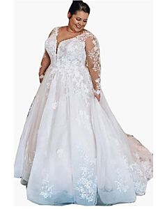 Lace-Overlay Ball Gown with Long Sleeves and Long Train for Formal Events